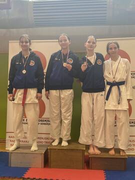 Adriana Milić 1.mesto, Stella Lily Marić 2. mesto in Teja Pecman 3. mesto